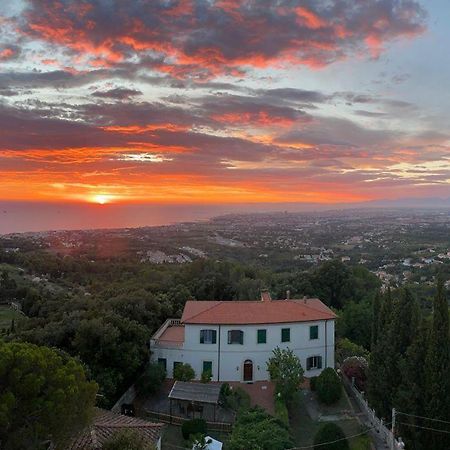 ليفورنو Villa Gemma المظهر الخارجي الصورة